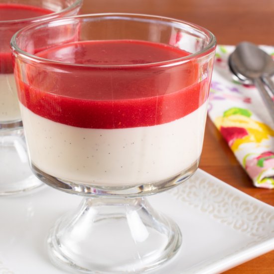 Panna Cotta with Raspberry Coulis