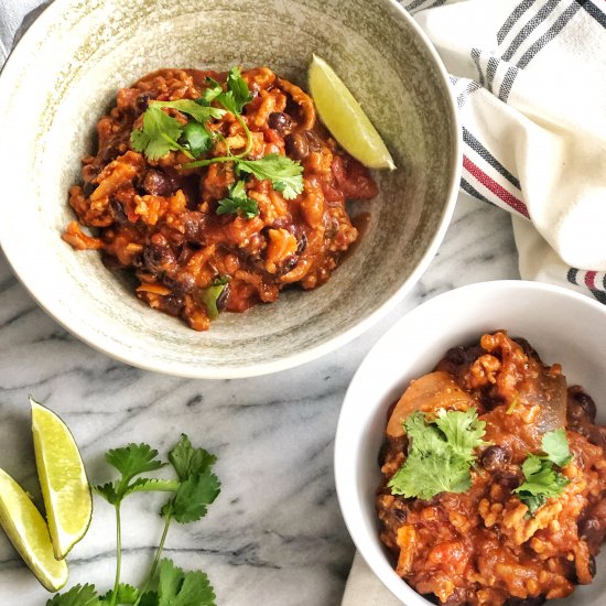 Chicken & Black Bean Crockpot Chili