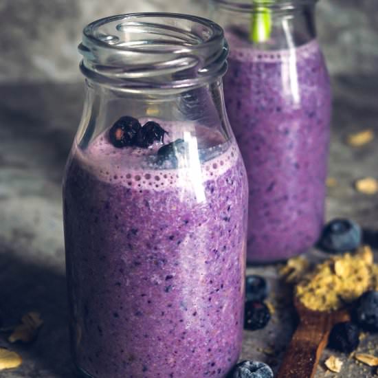 Vegan Blueberry Pancake Smoothie