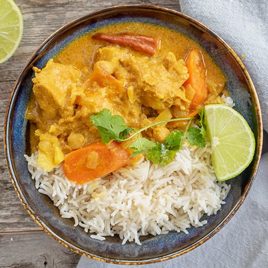 Instant Pot Coconut Curry Chicken