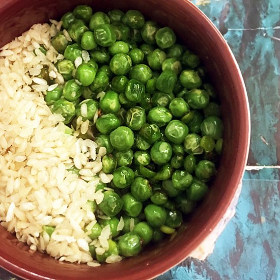 Crispy Flattened Rice and Peas