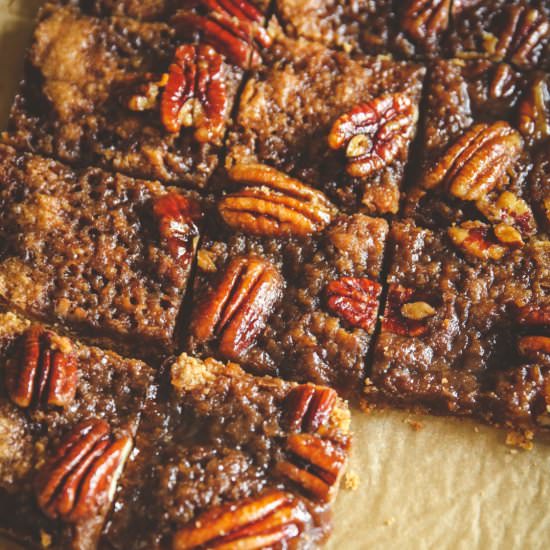 Healthy Pecan Pie Bars