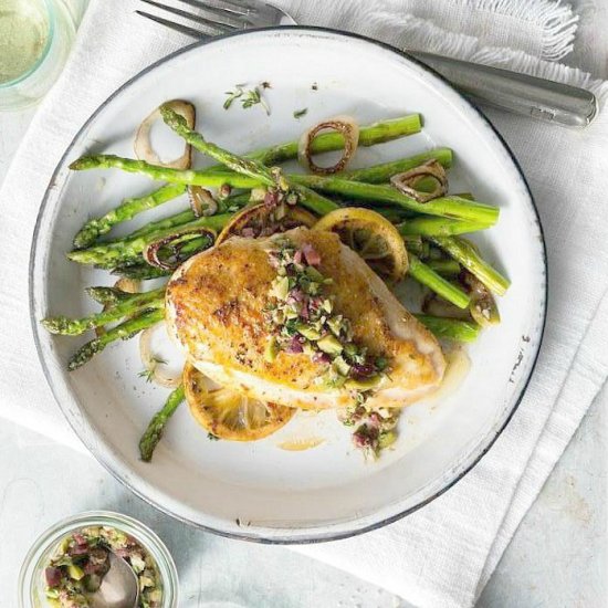 Paprika Chicken and Asparagus