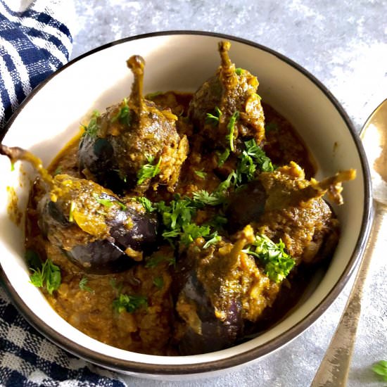 Bharli Vangi / stuffed aubergines