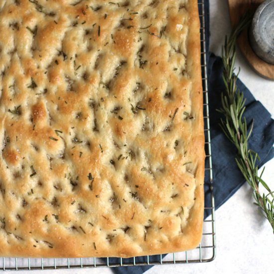 Easy Rosemary Focaccia Bread