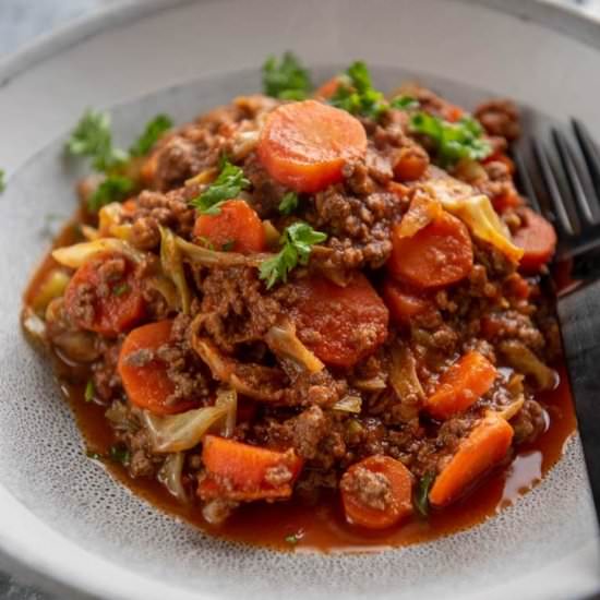 Dutch Oven Beef & Cabbage Casserole