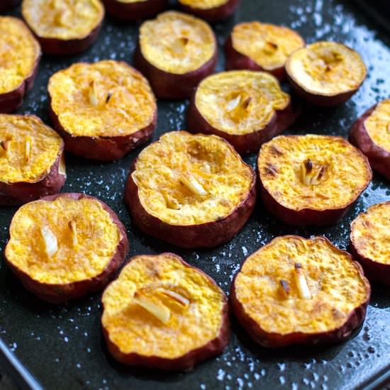 Garlic Roasted Sweet Potatoes