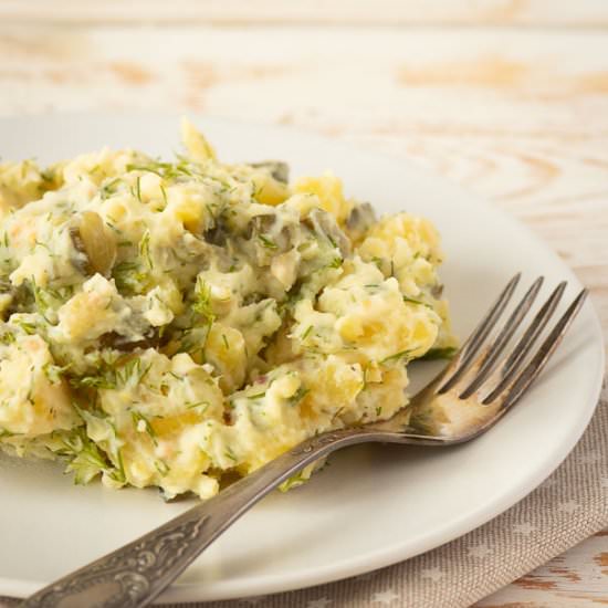 Warm vegan potato salad