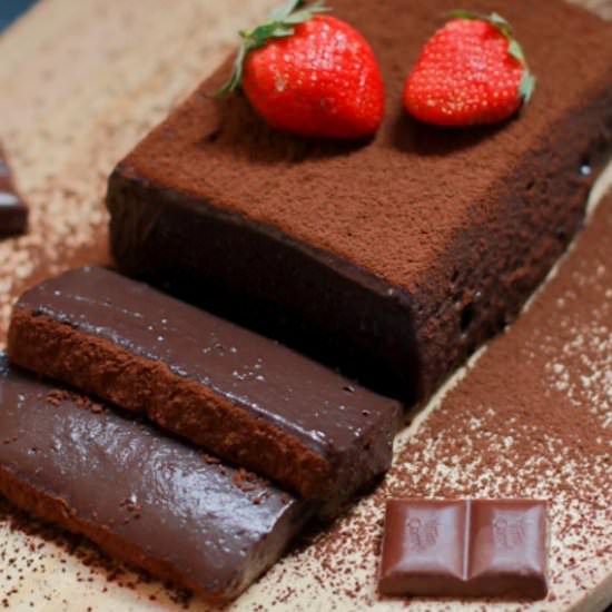 Chocolate Mousse Cake