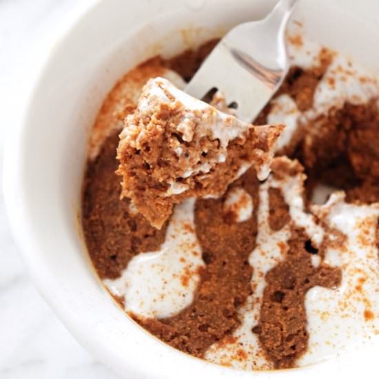 Vegan Cinnamon Bun Mug Cake