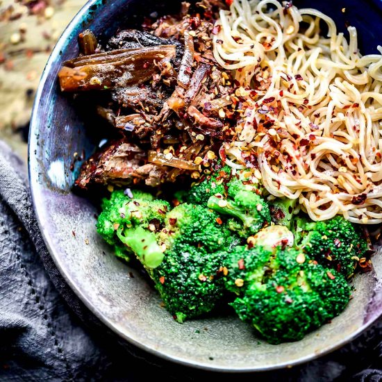 Spicy Beef With Broccoli & Ramen