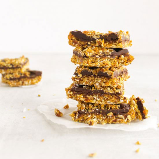 Turmeric Chocolate Snack Bars