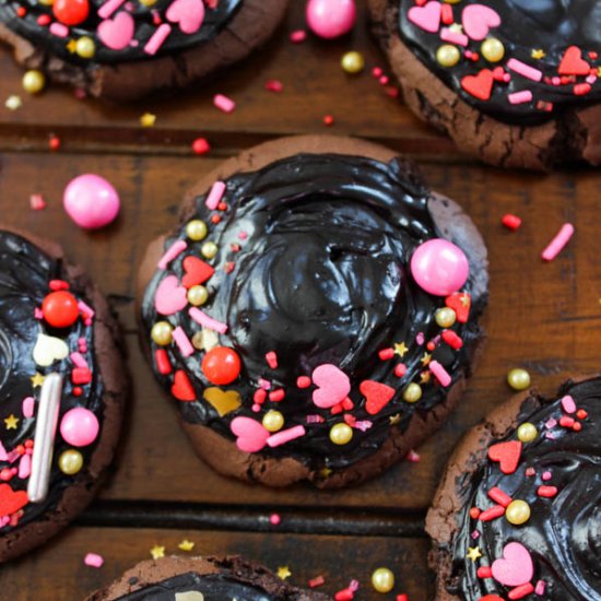 Brownie cookie with chocolate ganache