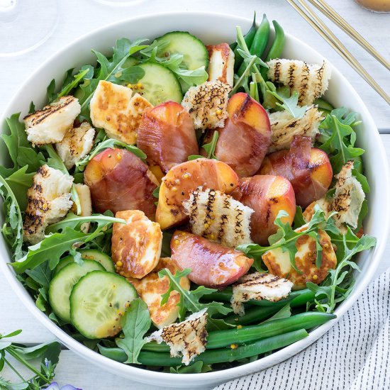 Prosciutto, Peach and Haloumi Salad