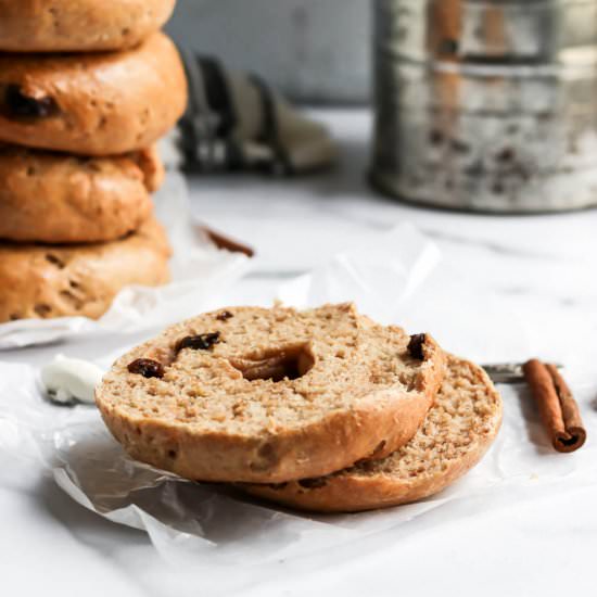 Easy Cinnamon Raisin Bagels