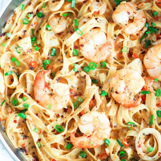 Garlic Cream Sauce Seafood Pasta