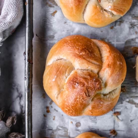 Spiral Twist Bread Rolls