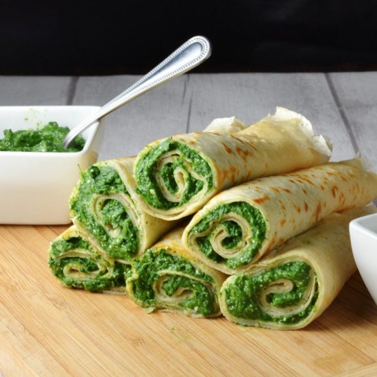 Crepes with Spinach and Cheese