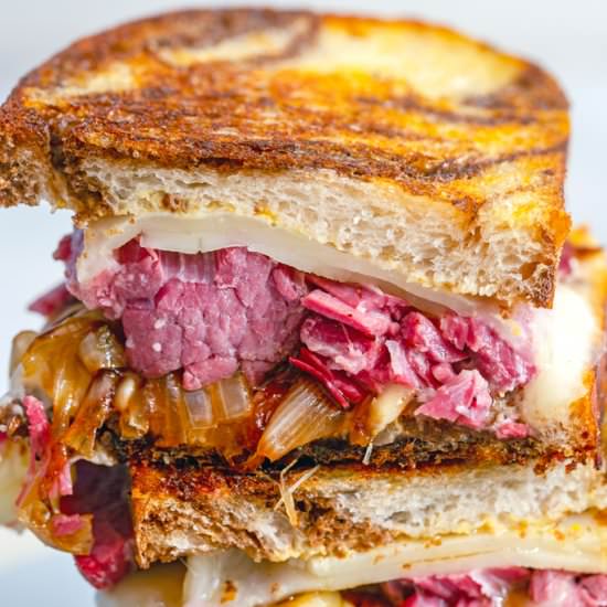 Corned Beef Melts