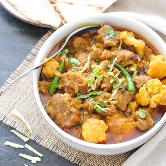 Curried lamb with Cauliflower