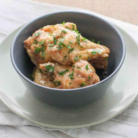 Crispy Chicken Wings with White BBQ