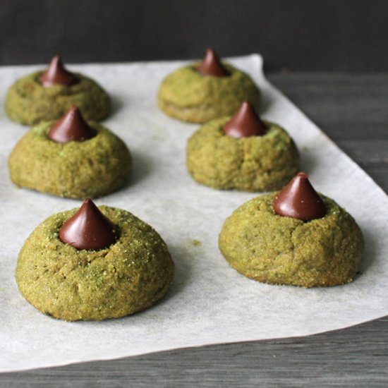 Matcha Snickerdoodle Kiss Cookies