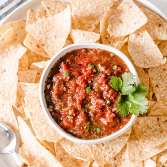 Restaurant-Style Chipotle Salsa