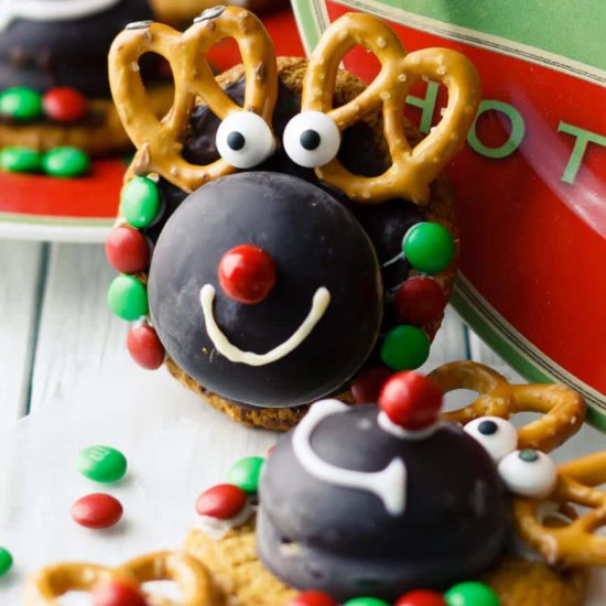 Easy Reindeer Cookies {No-Bake}