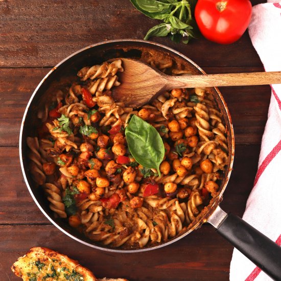 Tomato Basil Pesto Pasta