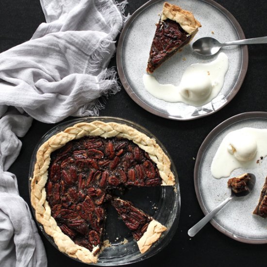 Honey Chocolate Pecan Pie