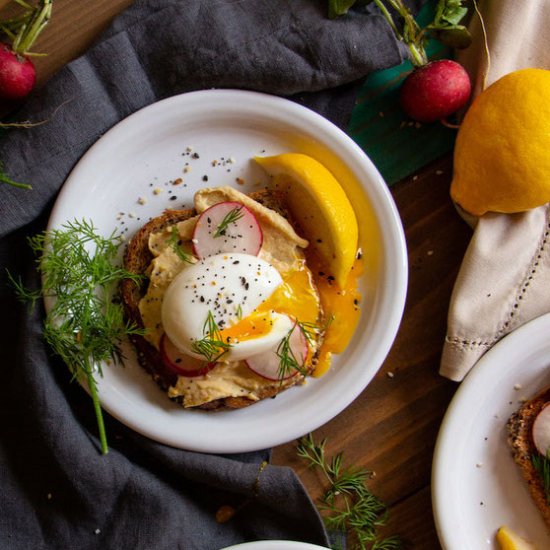 Egg-and-Veggie-Topped Hummus Toast