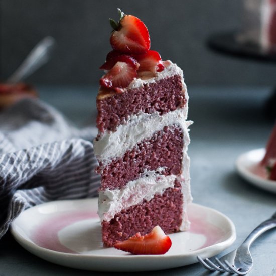 Old-Fashioned Strawberry Cake