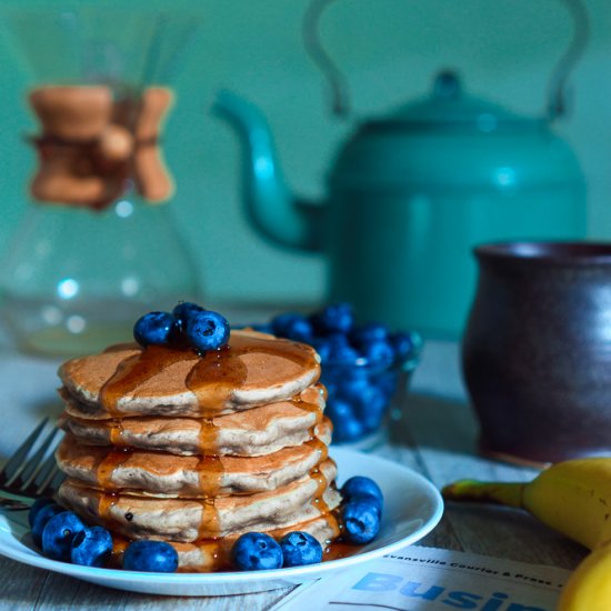 Vegan Banana Oat Pancakes