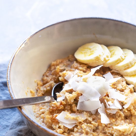 Overnight Coconut & Hemp Oatmeal