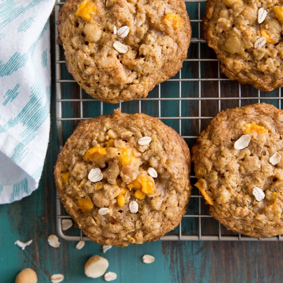 Tropical Mango Oatmeal Cookies