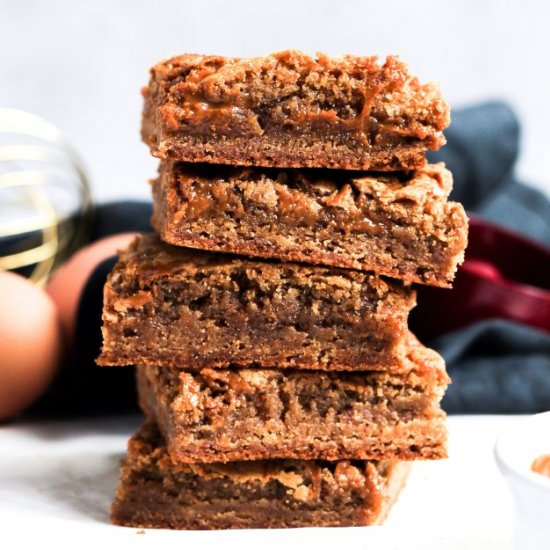 Dulce de Leche Chai Blondies