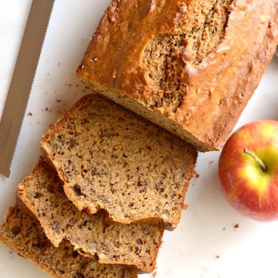 Applesauce & Spice Bread Recipe