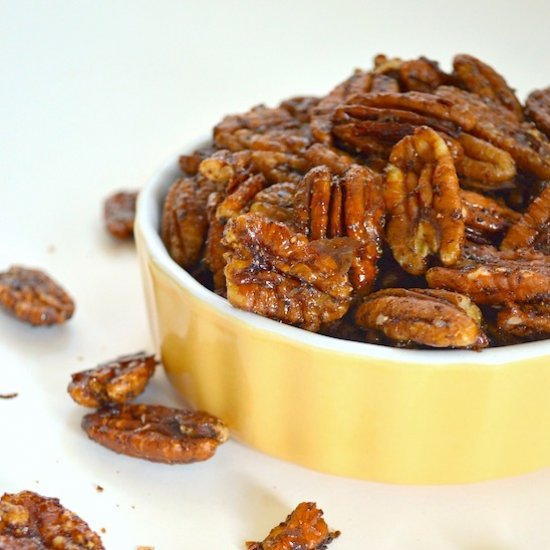 Healthy Maple Glazed Chili Pecans