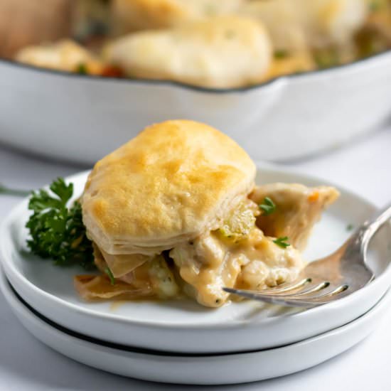 Easy Chicken and Biscuit Skillet