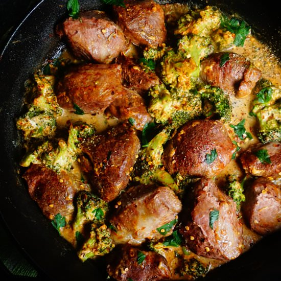 Keto Pork Shoulder & CreamyBroccoli