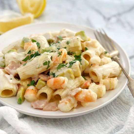 Avocado Shrimp Pasta with Bacon