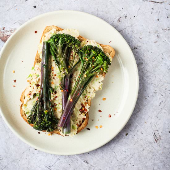 Tenderstem and Bean Mash Toast