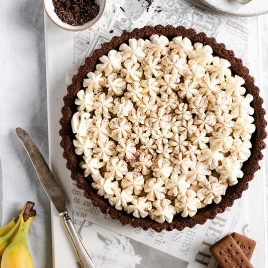 Chocolate coconut banoffee pie