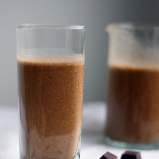 Caffè Mocha Peanut Butter Smoothie