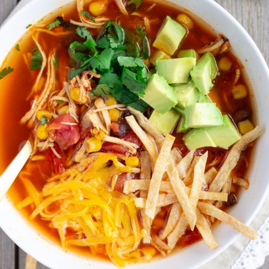 Instant Pot Chicken Tortilla Soup