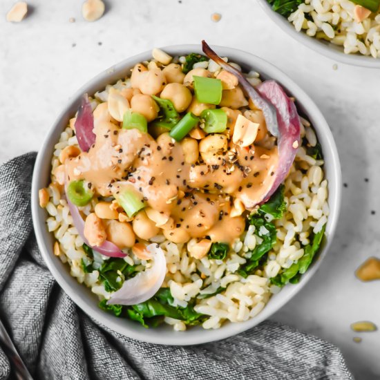 Spicy Peanut Cauliflower Rice Bowls