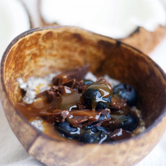 Bounty Chia Pudding with Caramel