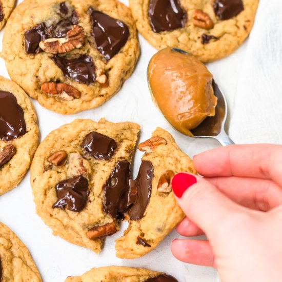 Maple pecan chocolate cookies