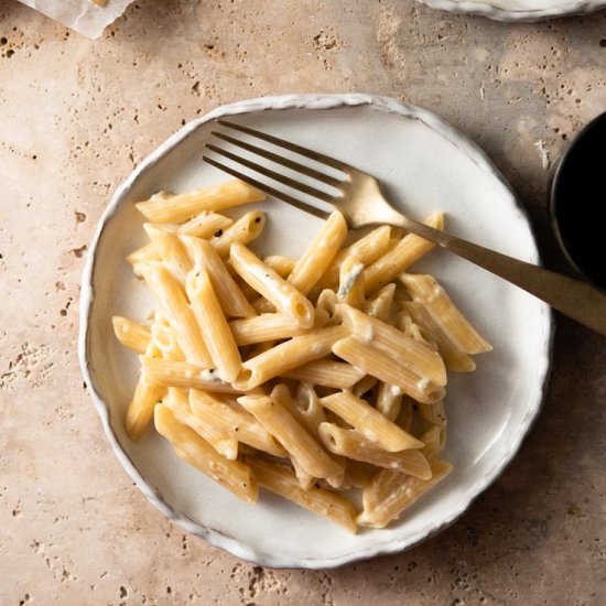 Penne with Gorgonzola Sauce