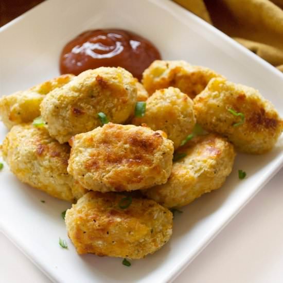 Cheesy Baked Cauliflower Tots